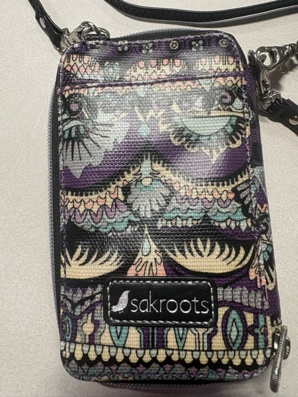Sakroots Artist Circle Coated Canvas Wallet - Crossbody or Wristlet - Picture 3 of 5